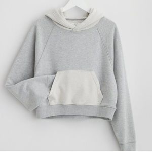 Aerie Gray knitted sweatshirt hoodie size medium